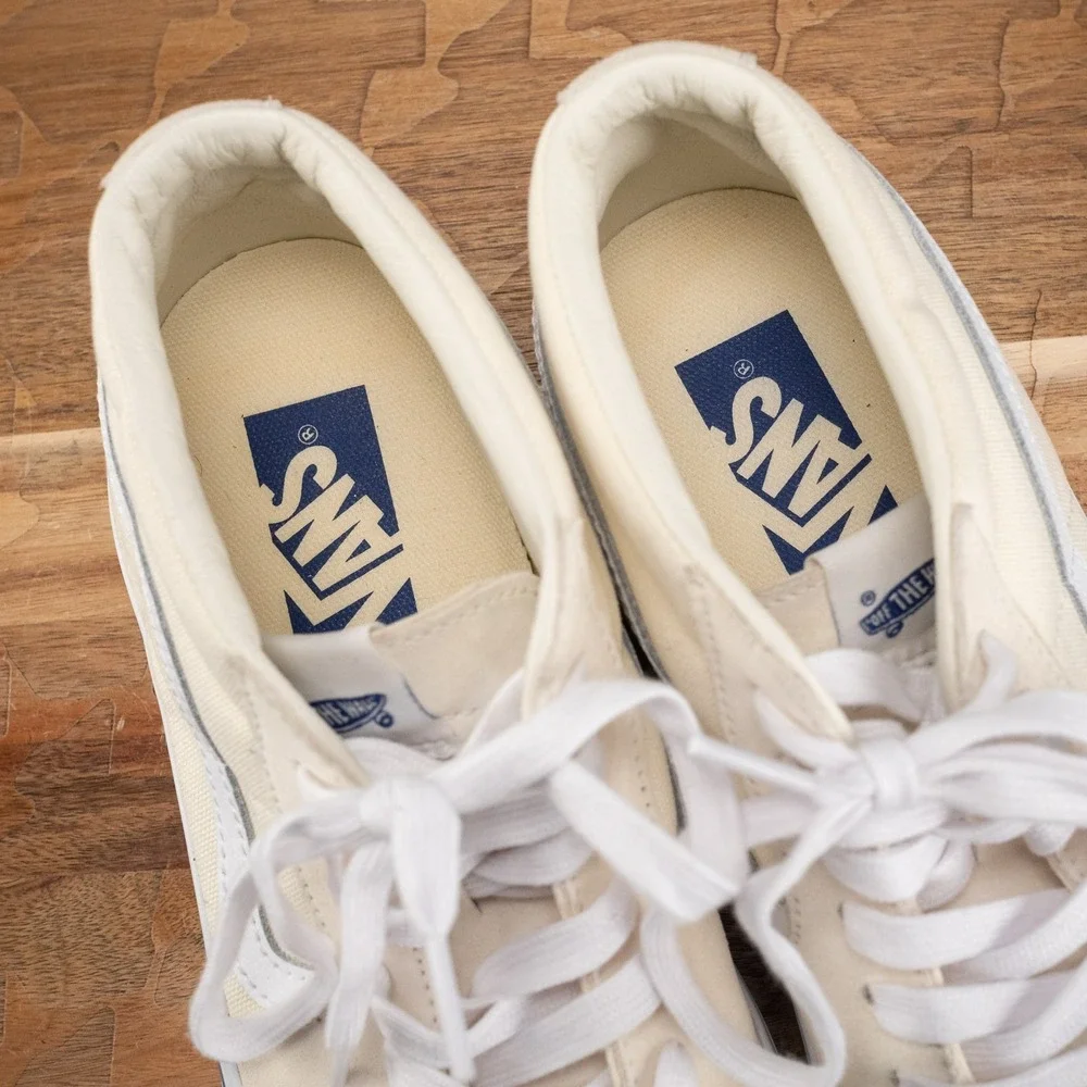Vans Premium Skate Mid 83 Off White VN000CQQOFW Men's Size 8 Womens Size 9.5